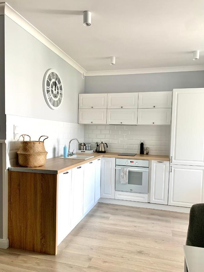 Mieszkanie W Marynarskim Stylu 700M Od Morza Kolberg Exterior foto